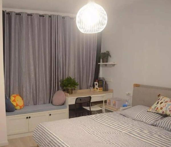 原来飘窗还能这样摆设，太实用漂亮了！