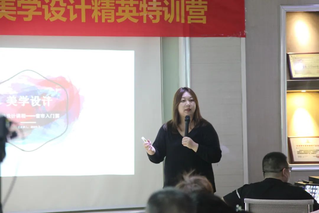 黄瓜成视频人APP谭婉玲